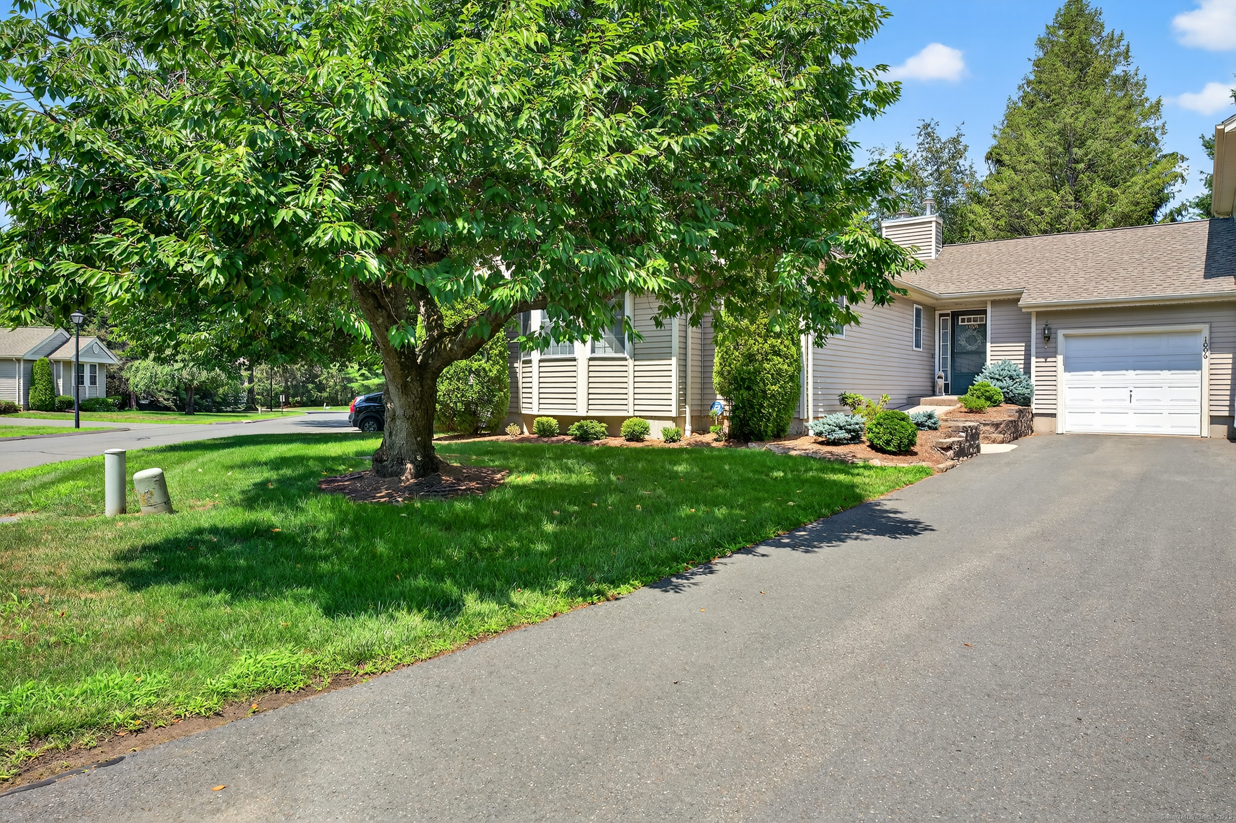1006 Meadowview Drive East Windsor CT