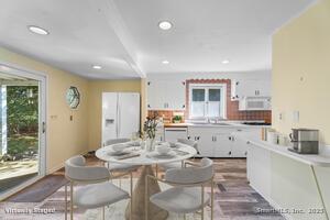 Homes for sale in Guilford, CT | 55 Harbor View Rd, Guilford, CT 06437 | MLS# 24112232