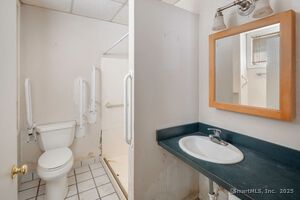 Homes for sale in West Haven, CT | 170 Wood St, West Haven, CT 06516 | MLS# 24115646