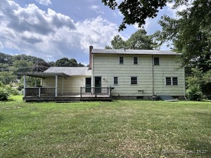 Homes for sale in Bloomfield, CT | 5 Butternut Dr, Bloomfield, CT 06002 | MLS# 24116811