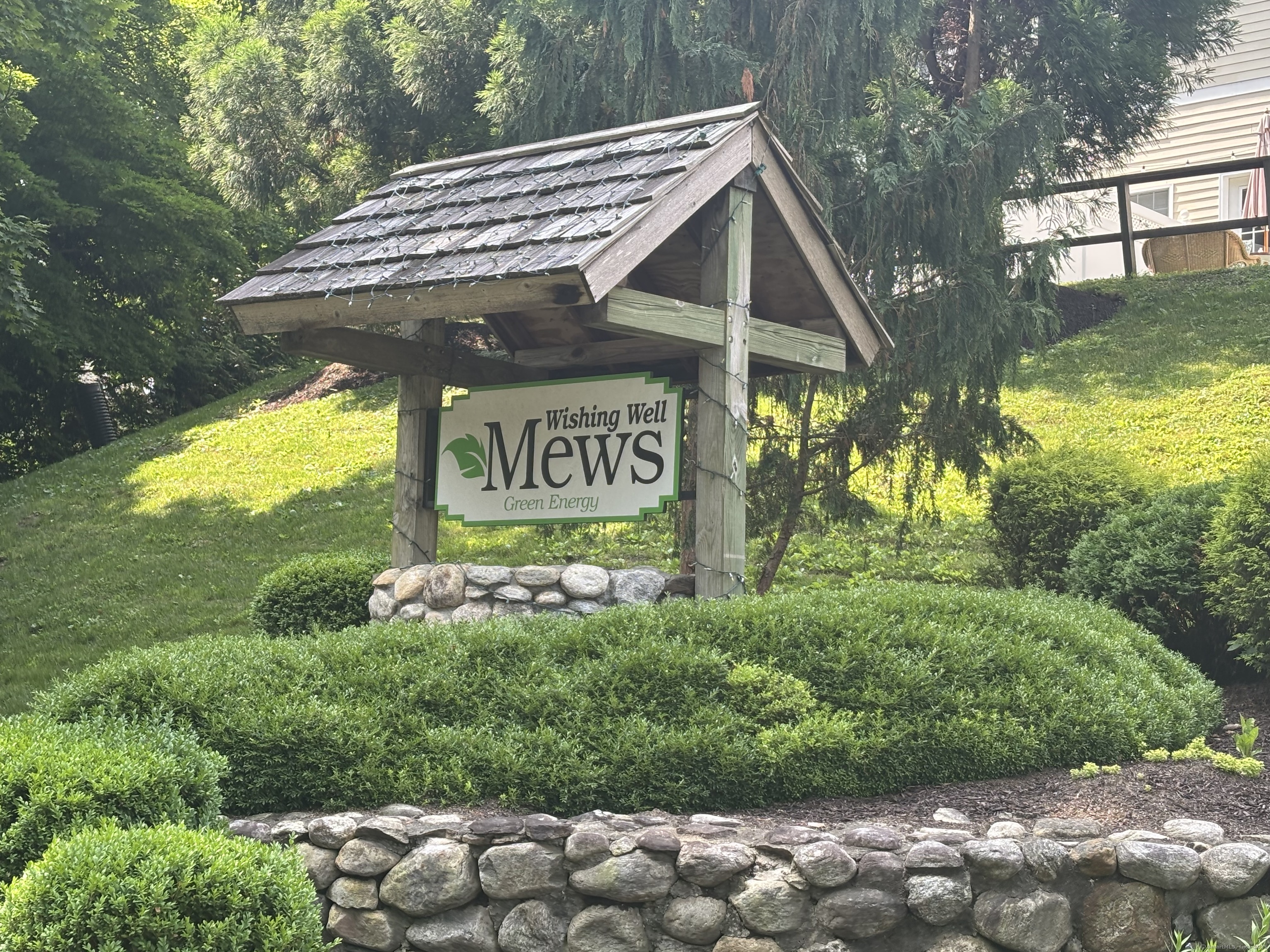 21 Wishing Well Lane New Milford CT