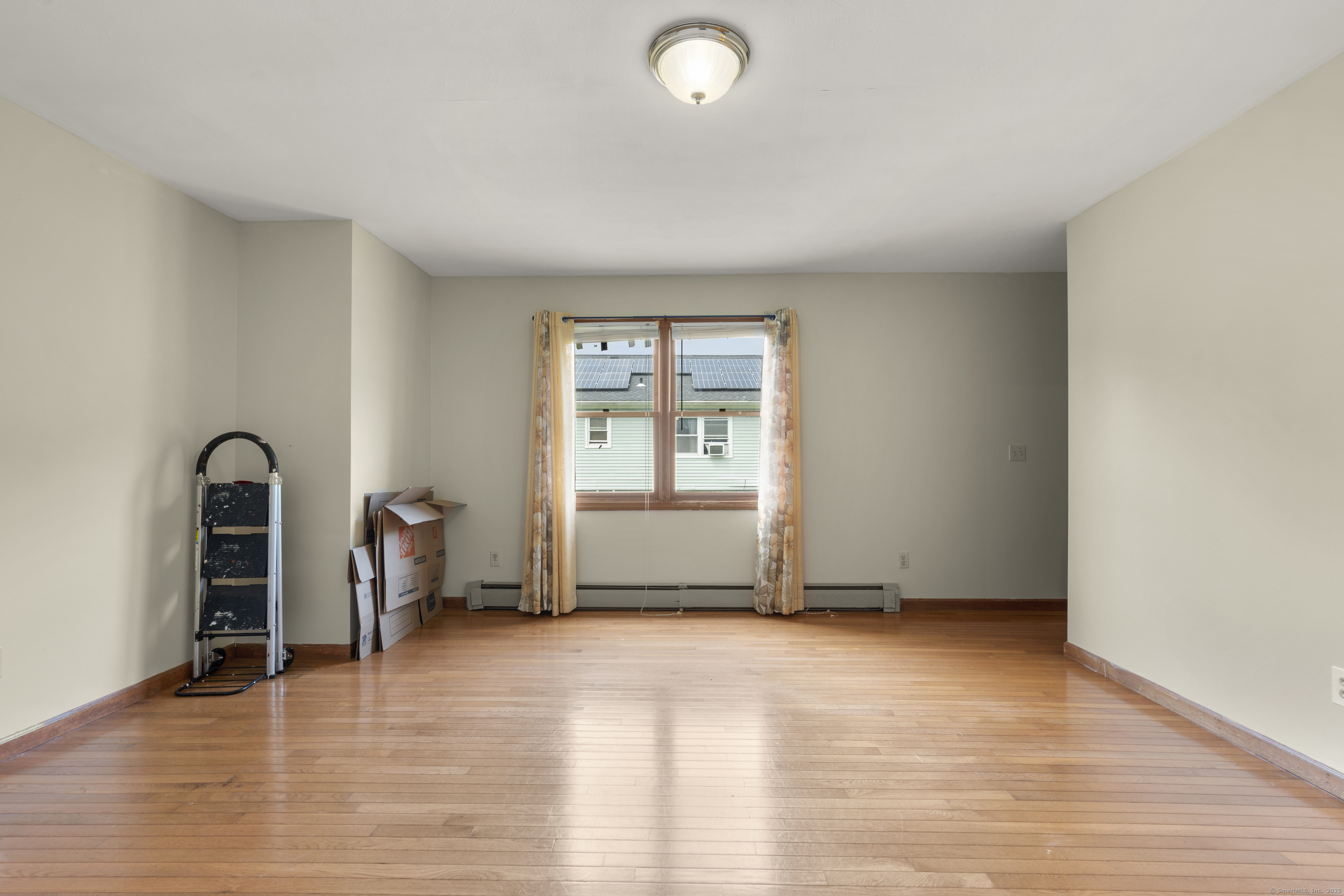 151 Downes, Waterbury, 06704, 3 Bedrooms Bedrooms, 0 ,1 BathroomBathrooms,Condo/co-op For Sale,For Sale,Downes,0,24116471