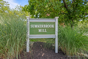 Homes for sale in Middletown, CT | 1 Russell St #APT 11, Middletown, CT 06457 | MLS# 24116660