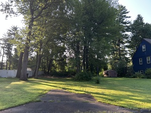 Homes for sale in Enfield, CT | 176 Cottage Rd, Enfield, CT 06082 | MLS# 24116781