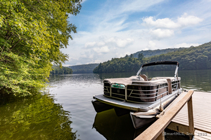 Homes for sale in Southbury, CT | 62 Tepi Dr, Southbury, CT 06488 | MLS# 24113674