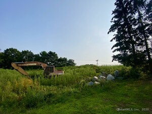 Homes for sale in Old Saybrook, CT | 81 Essex Rd, Old Saybrook, CT 06475 | MLS# 24117167