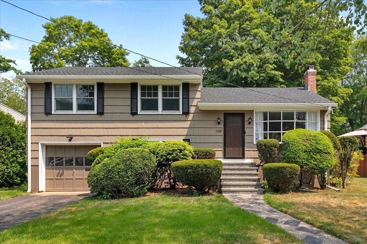 109 Brooklawn Circle New Haven CT