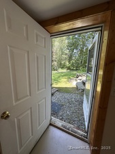 Homes for sale in Plainfield, CT | 8 Juniper Ln, Plainfield, CT 06354 | MLS# 24114069