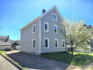 Homes for sale in New Britain, CT | 11 Dwight Ct, New Britain, CT 06051 | MLS# 24117373