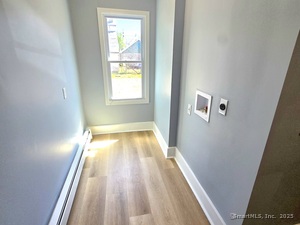 Homes for sale in New Britain, CT | 11 Dwight Ct, New Britain, CT 06051 | MLS# 24117373