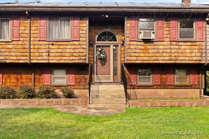 Homes for sale in Voluntown, CT | 112 Bailey Pond Rd, Voluntown, CT 06384 | MLS# 24117439