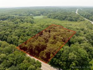 Homes for sale in Stonington, CT | 770 Pequot Trl, Stonington, CT 06378 | MLS# 24117549