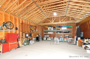 Homes for sale in Madison, CT | 141 Duck Hole Rd, Madison, CT 06443 | MLS# 24117577