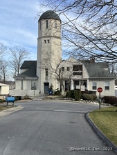 42 Lawson Lane, Unit 42
