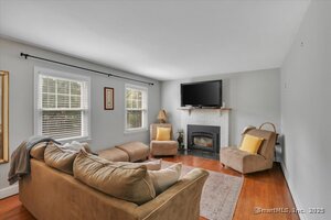 Homes for sale in Cromwell, CT | 3 West Street Hts, Cromwell, CT 06416 | MLS# 24116105