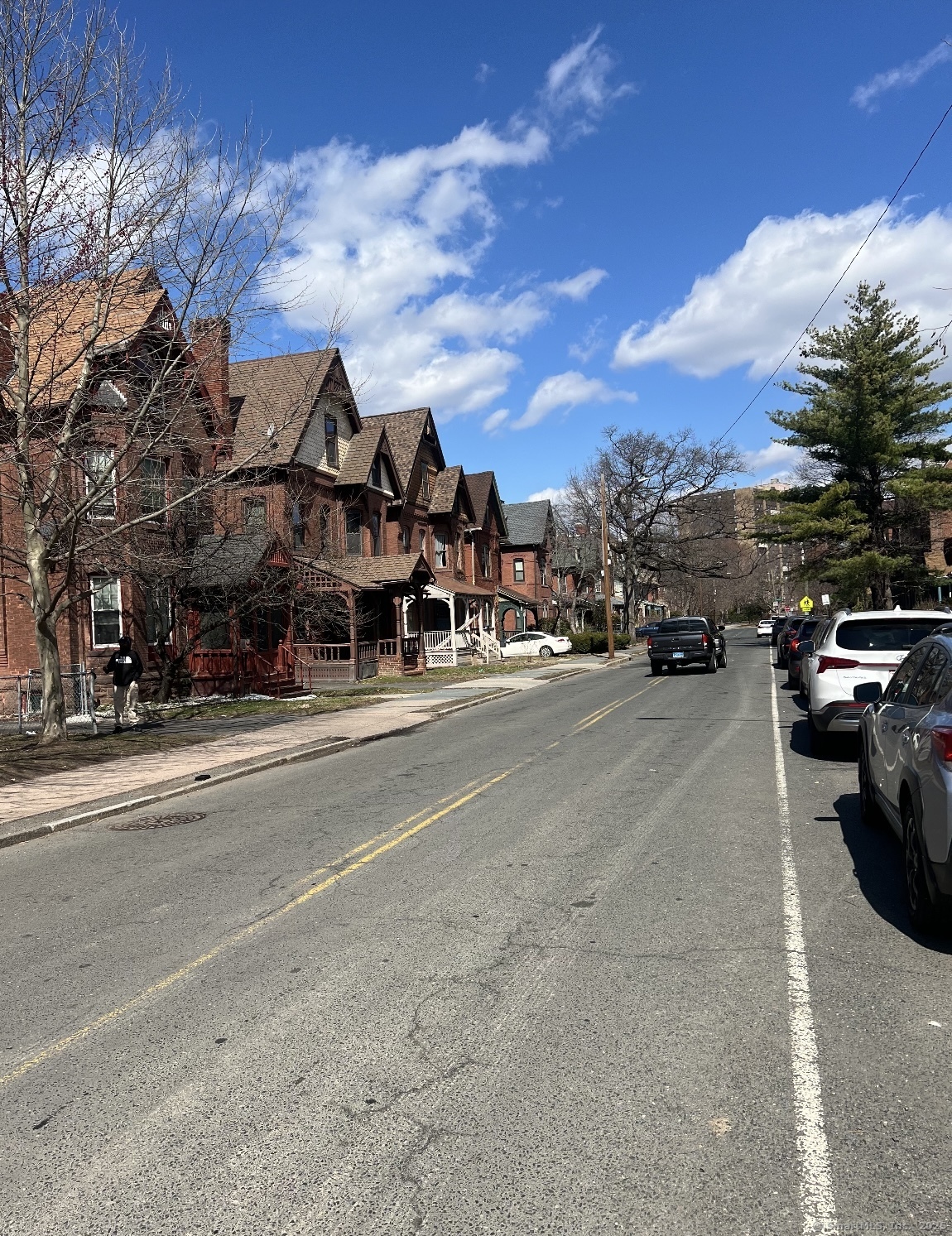 337 Laurel, Hartford, 06105, 6 Bedrooms Bedrooms, ,3 BathroomsBathrooms,Multi-family For Sale,For Sale,Laurel,24117868