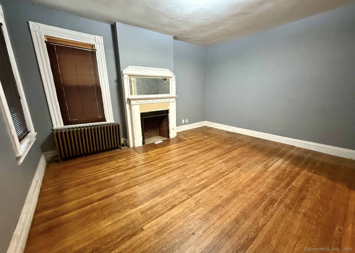 337 Laurel, Hartford, 06105, 6 Bedrooms Bedrooms, ,3 BathroomsBathrooms,Multi-family For Sale,For Sale,Laurel,24117868