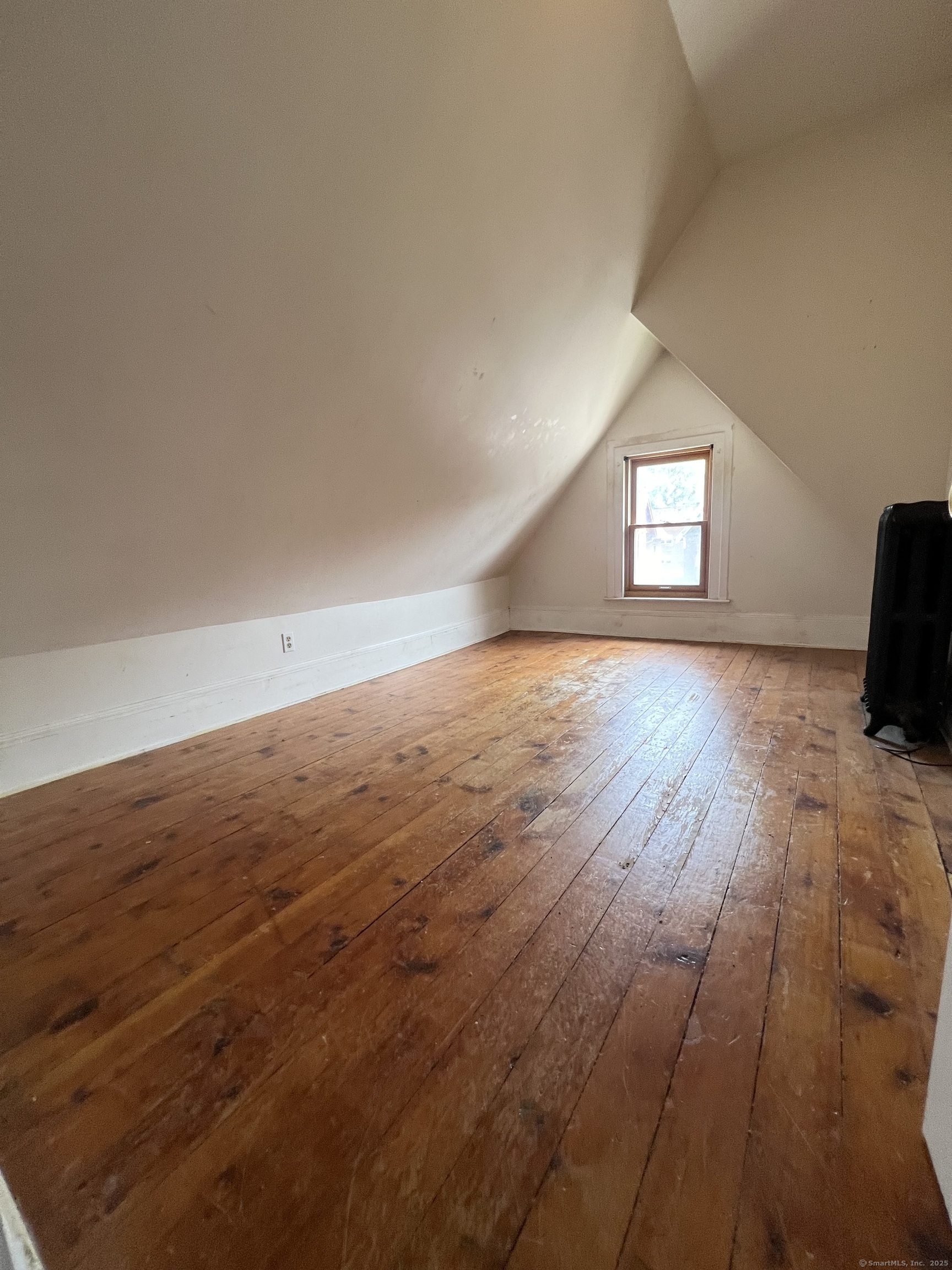 337 Laurel, Hartford, 06105, 6 Bedrooms Bedrooms, ,3 BathroomsBathrooms,Multi-family For Sale,For Sale,Laurel,24117868