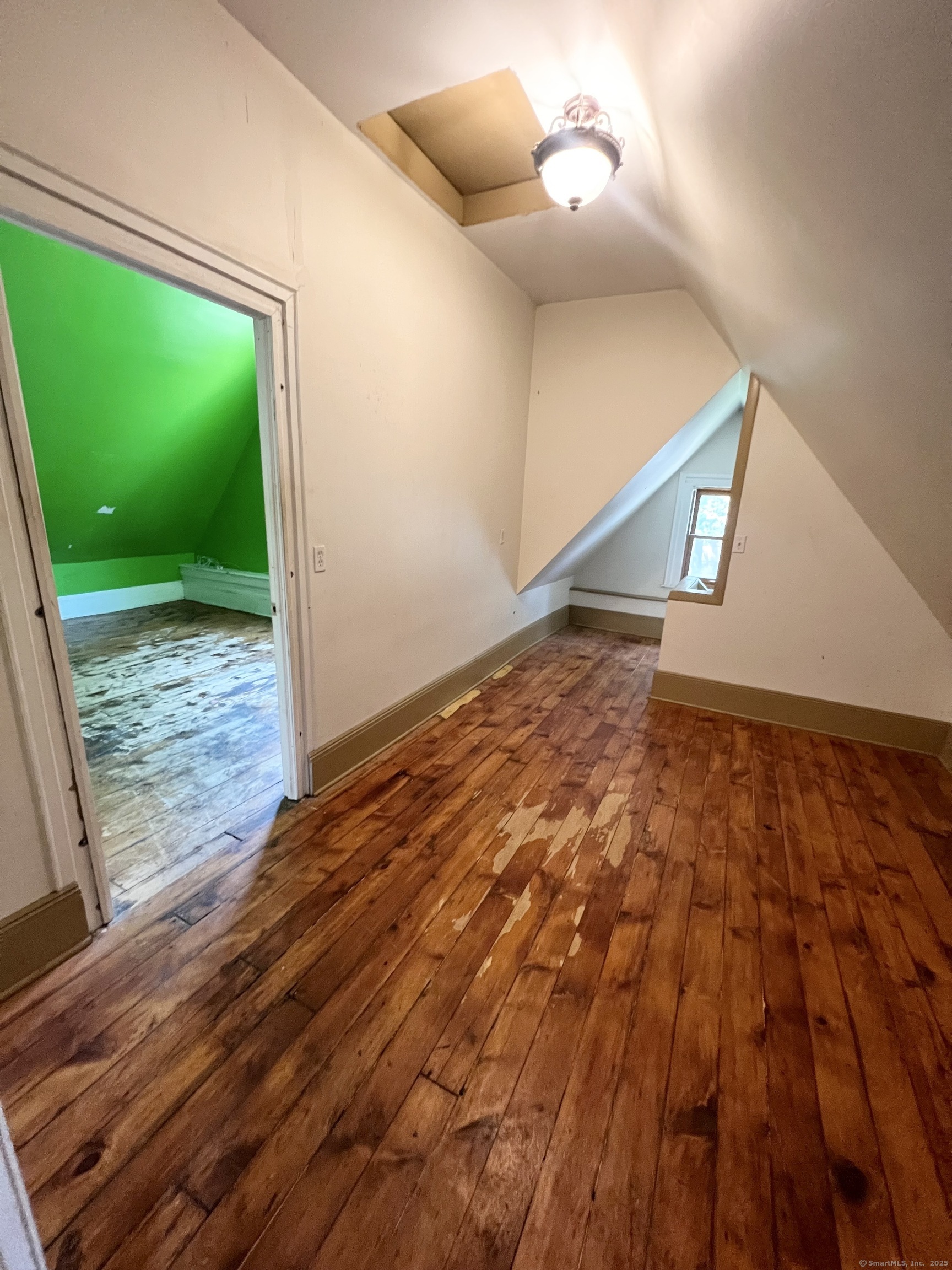 337 Laurel, Hartford, 06105, 6 Bedrooms Bedrooms, ,3 BathroomsBathrooms,Multi-family For Sale,For Sale,Laurel,24117868