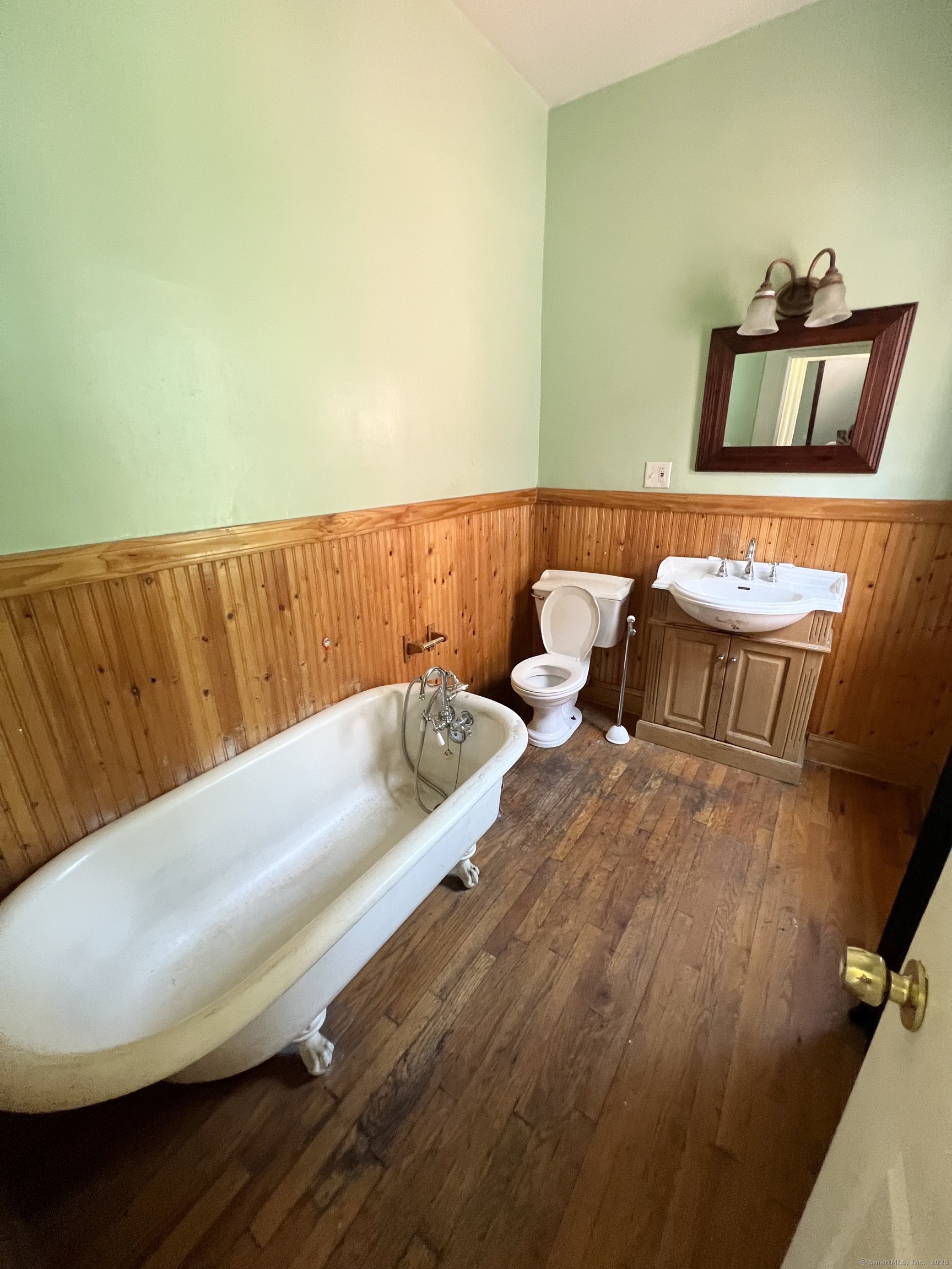 337 Laurel, Hartford, 06105, 6 Bedrooms Bedrooms, ,3 BathroomsBathrooms,Multi-family For Sale,For Sale,Laurel,24117868