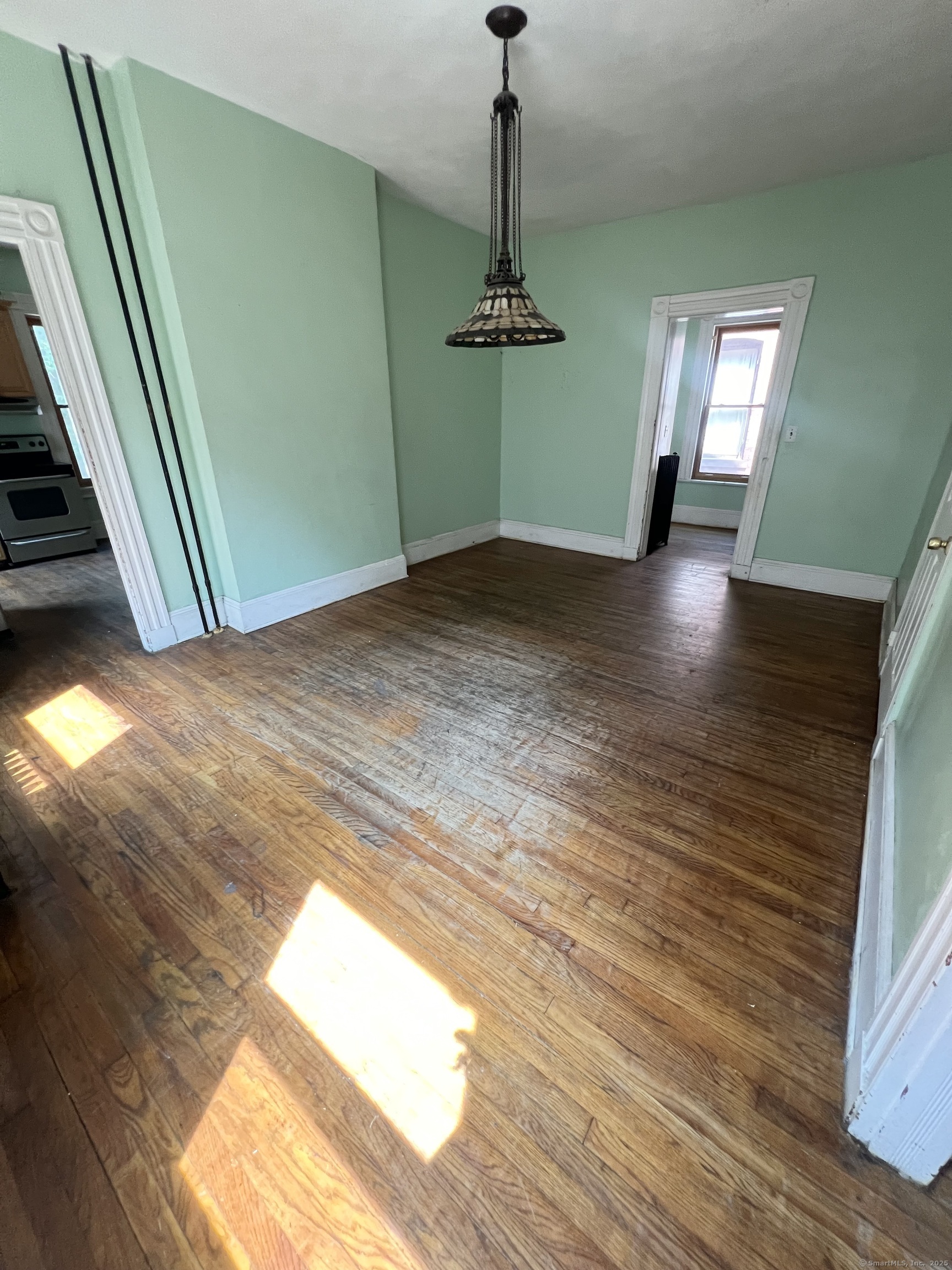 337 Laurel, Hartford, 06105, 6 Bedrooms Bedrooms, ,3 BathroomsBathrooms,Multi-family For Sale,For Sale,Laurel,24117868