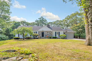 14 Hillcrest Road