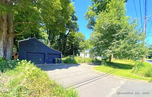 Homes for sale in Newtown, CT | 78 Main St, Newtown, CT 06470 | MLS# 24118179