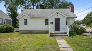 11 Devon Avenue