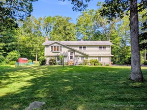 11 Fairchild Road