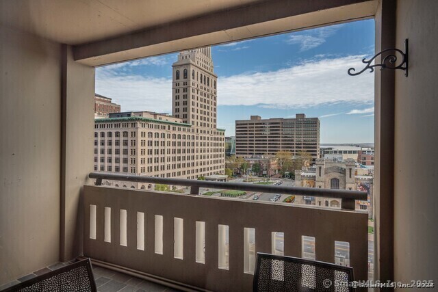 1 Gold, Hartford, 06103, 2 Bedrooms Bedrooms, ,2 BathroomsBathrooms,Condo/co-op For Sale,For Sale,Gold,24118245