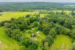 Homes for sale in Pomfret, CT | 357 Wrights Crossing Rd, Pomfret, CT 06259 | MLS# 24115029