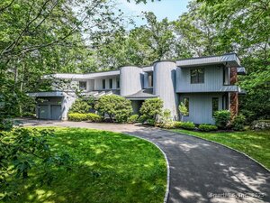 44 Deep Valley Road