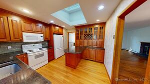 Homes for sale in Cheshire, CT | 448 Mixville Rd, Cheshire, CT 06410 | MLS# 24118744