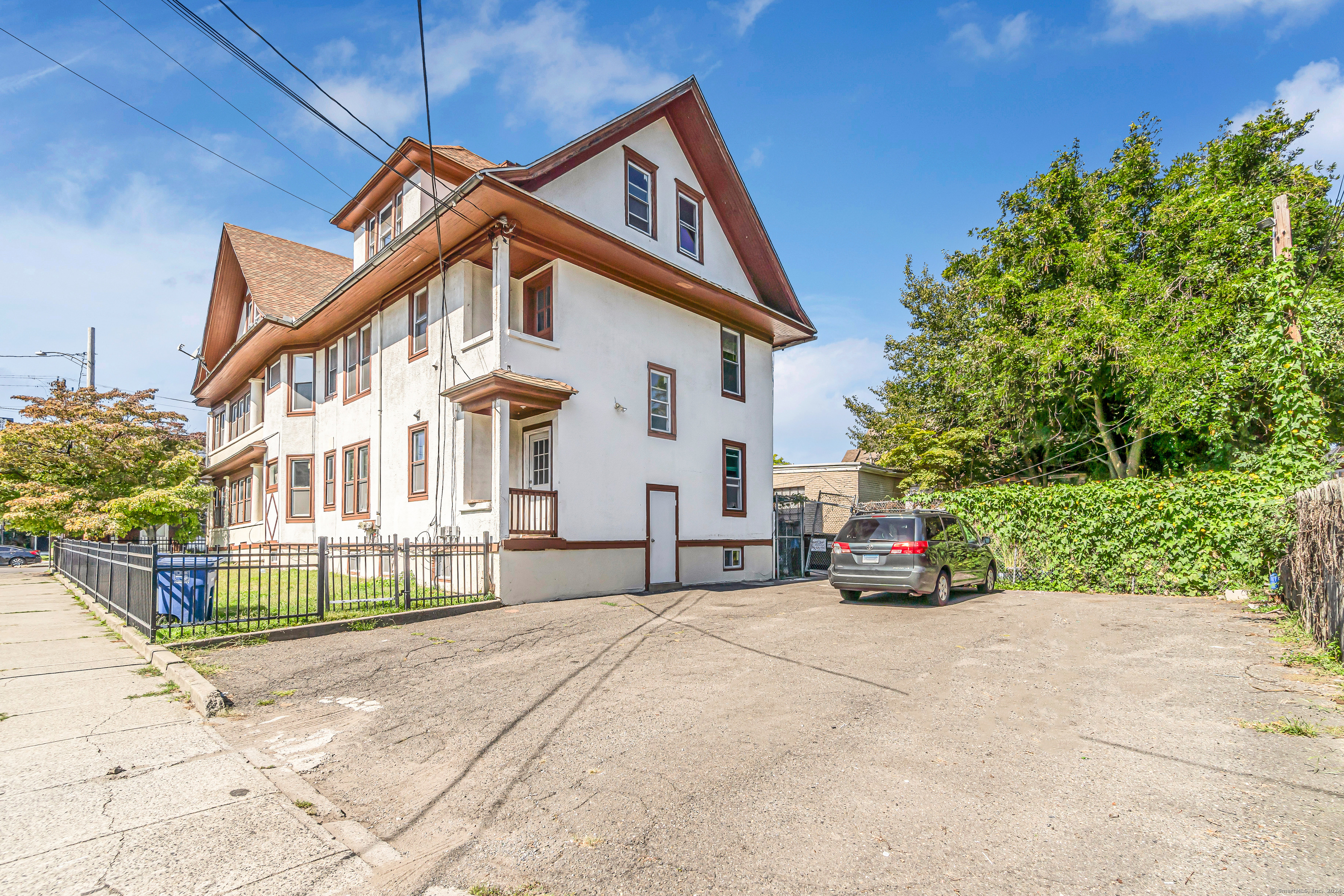 2679 Fairfield, Bridgeport, 06605, 3 Bedrooms Bedrooms, 0 ,2 BathroomsBathrooms,Residential Rental,For Sale,Fairfield,0,24118838