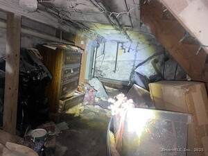 Homes for sale in Norwich, CT | 51 N Cliff St, Norwich, CT 06360 | MLS# 24118906