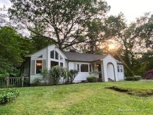 7 White Birch Road