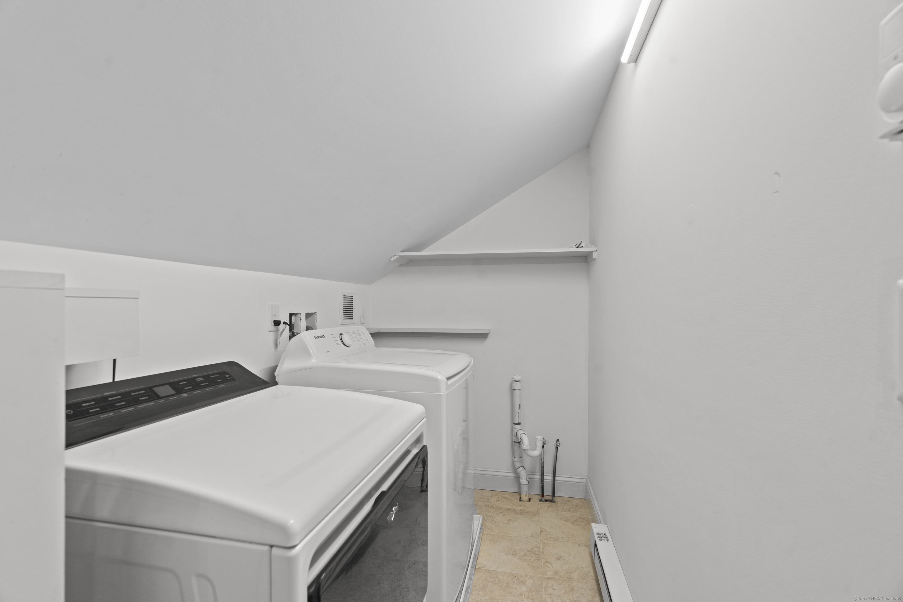 64 Webster Point, Madison, 06443, 4 Bedrooms Bedrooms, ,3 BathroomsBathrooms,Single Family For Sale,For Sale,Webster Point,24106442