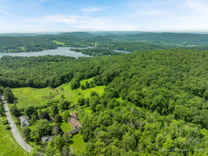 Homes for sale in Warren, CT | 132 Curtiss Rd, Warren, CT 06777 | MLS# 24103979