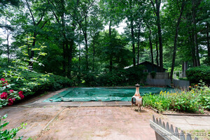 Homes for sale in Southington, CT | 228 Pattonwood Dr, Southington, CT 06489 | MLS# 24119327