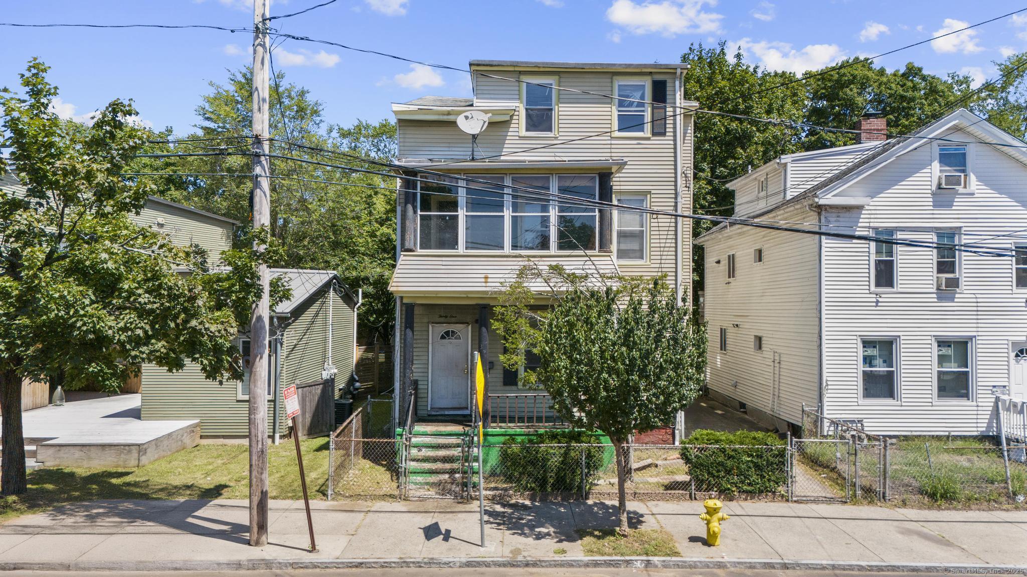 29 Kossuth Street New Haven CT