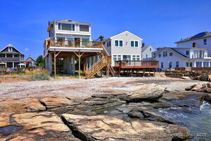 Homes for sale in East Haven, CT | 4 Cambridge Ct, East Haven, CT 06512 | MLS# 24119239