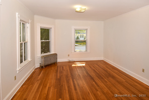 Homes for sale in Manchester, CT | 19 Russell St, Manchester, CT 06040 | MLS# 24119661