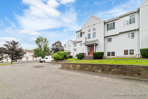 Homes for sale in Waterbury, CT | 147 Hamden Ave #APT H, Waterbury, CT 06704 | MLS# 24119779