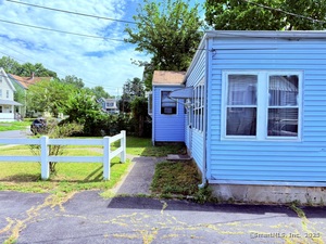 Homes for sale in New Britain, CT | 83 Henry St, New Britain, CT 06051 | MLS# 24119703