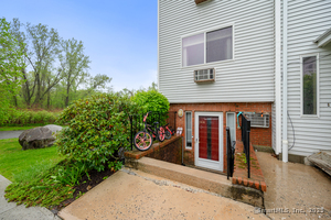 Homes for sale in Waterbury, CT | 925 Oronoke Rd #34A, Waterbury, CT 06708 | MLS# 24119869