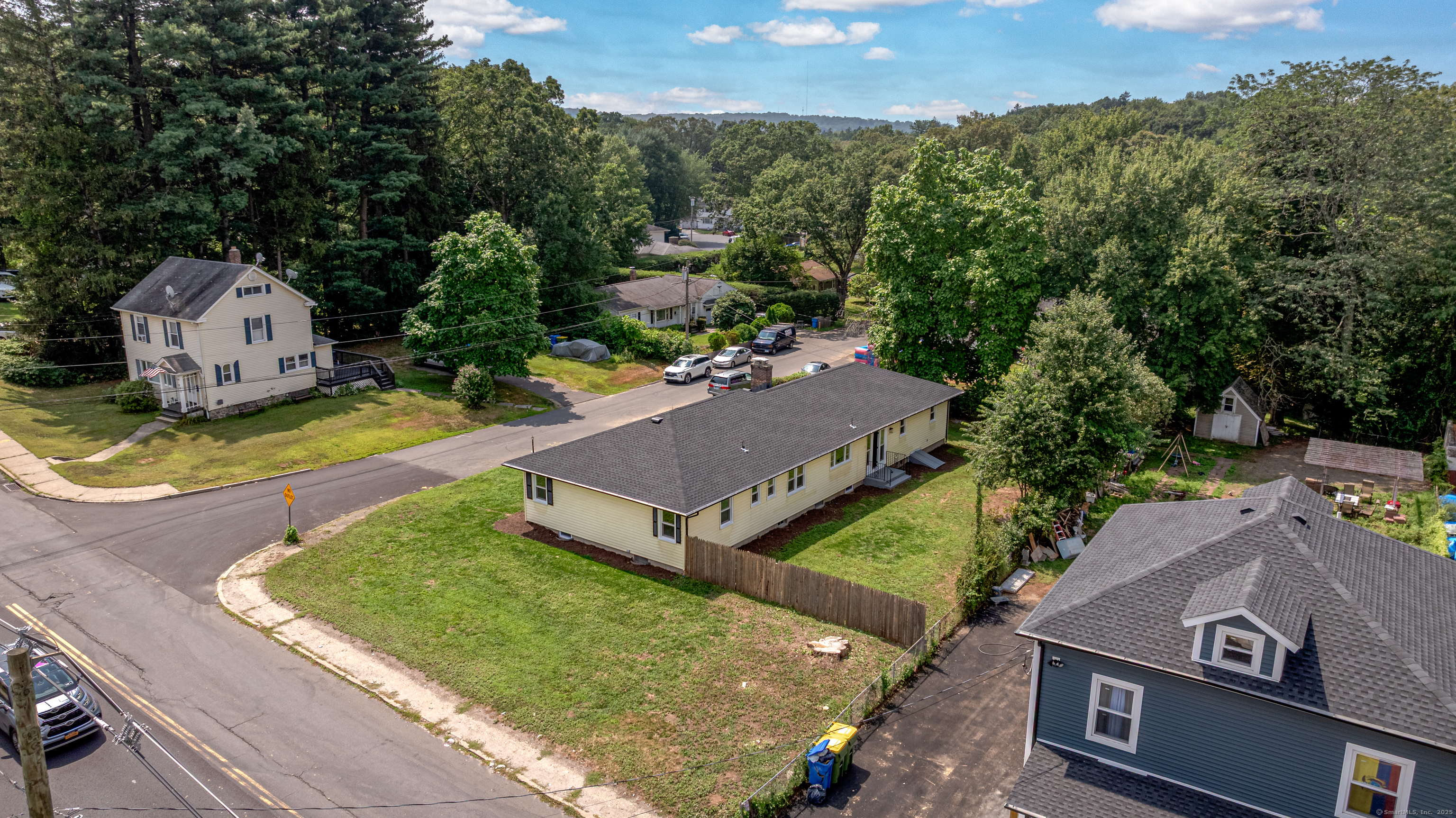 8 Bonnie, Waterbury, 06705, 3 Bedrooms Bedrooms, 0 ,1 BathroomBathrooms,Single Family For Sale,For Sale,Bonnie,0,24120110
