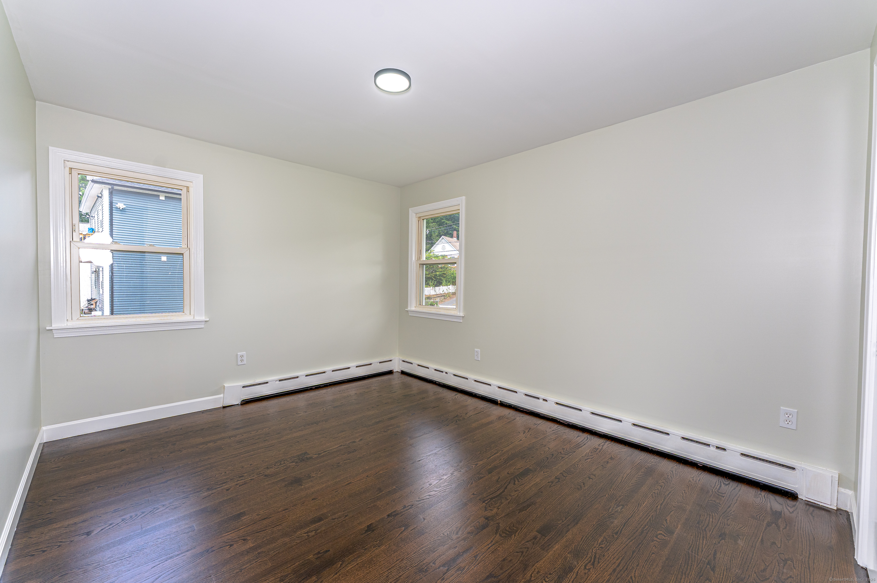 8 Bonnie, Waterbury, 06705, 3 Bedrooms Bedrooms, 0 ,1 BathroomBathrooms,Single Family For Sale,For Sale,Bonnie,0,24120110