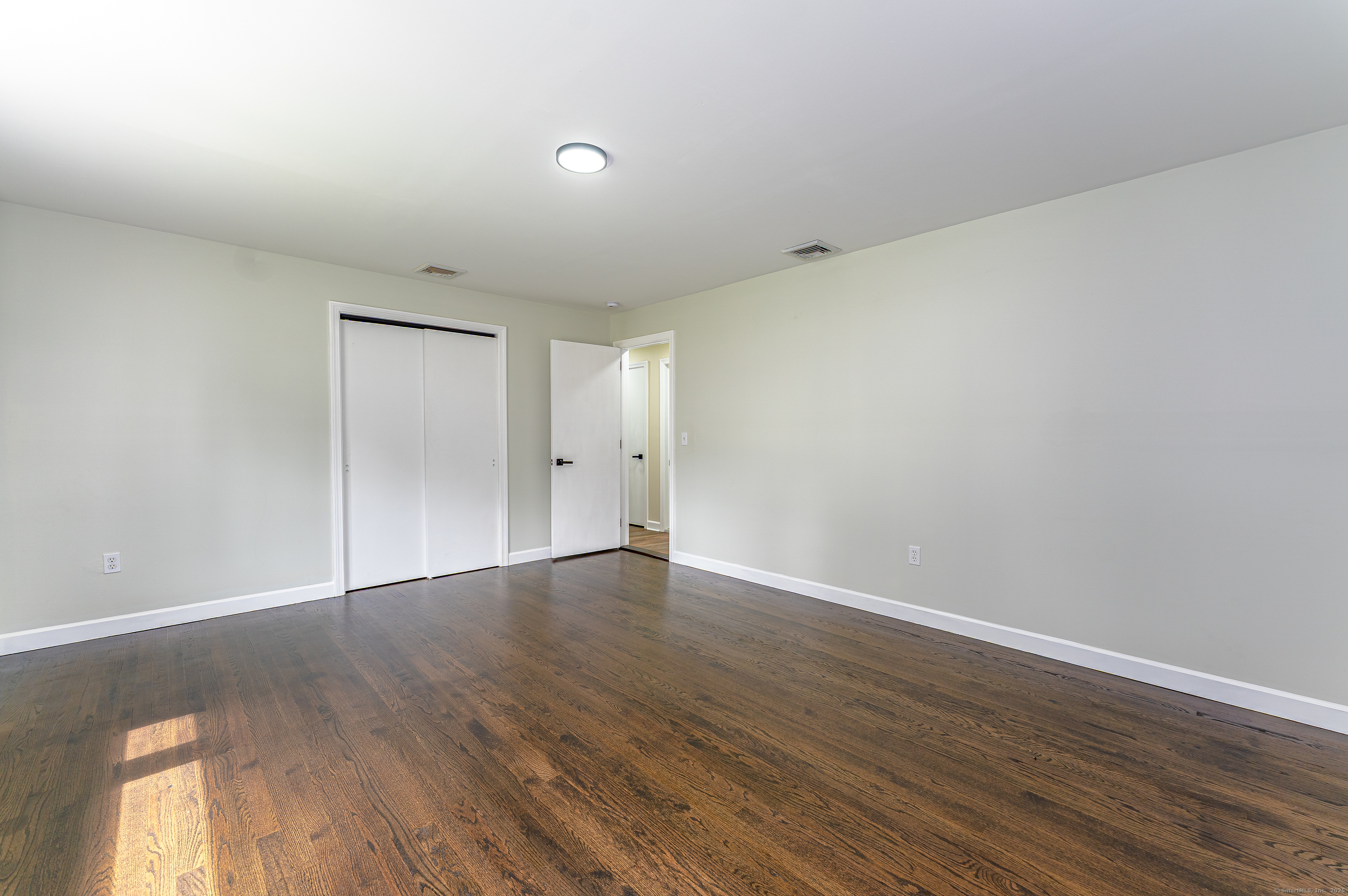 8 Bonnie, Waterbury, 06705, 3 Bedrooms Bedrooms, 0 ,1 BathroomBathrooms,Single Family For Sale,For Sale,Bonnie,0,24120110