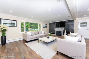 Homes for sale in Waterbury, CT | 8 Bonnie Ln, Waterbury, CT 06705 | MLS# 24120110