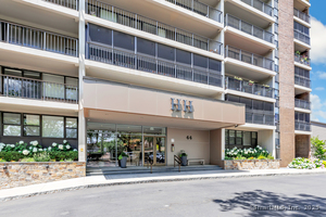 Homes for sale in Stamford, CT | 44 Strawberry Hill Ave #5L, Stamford, CT 06902 | MLS# 24120396